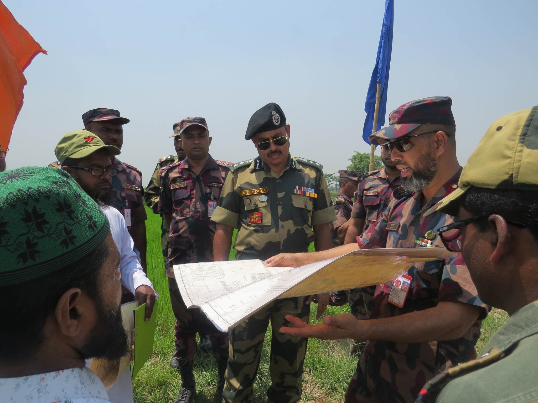 পত্নীতলা ব্যাটালিয়ন ১৪ বিজিবি'র চেষ্টায় সীমান্তে এক একর বিরোধপূর্ণ ভূখণ্ড ফেরত